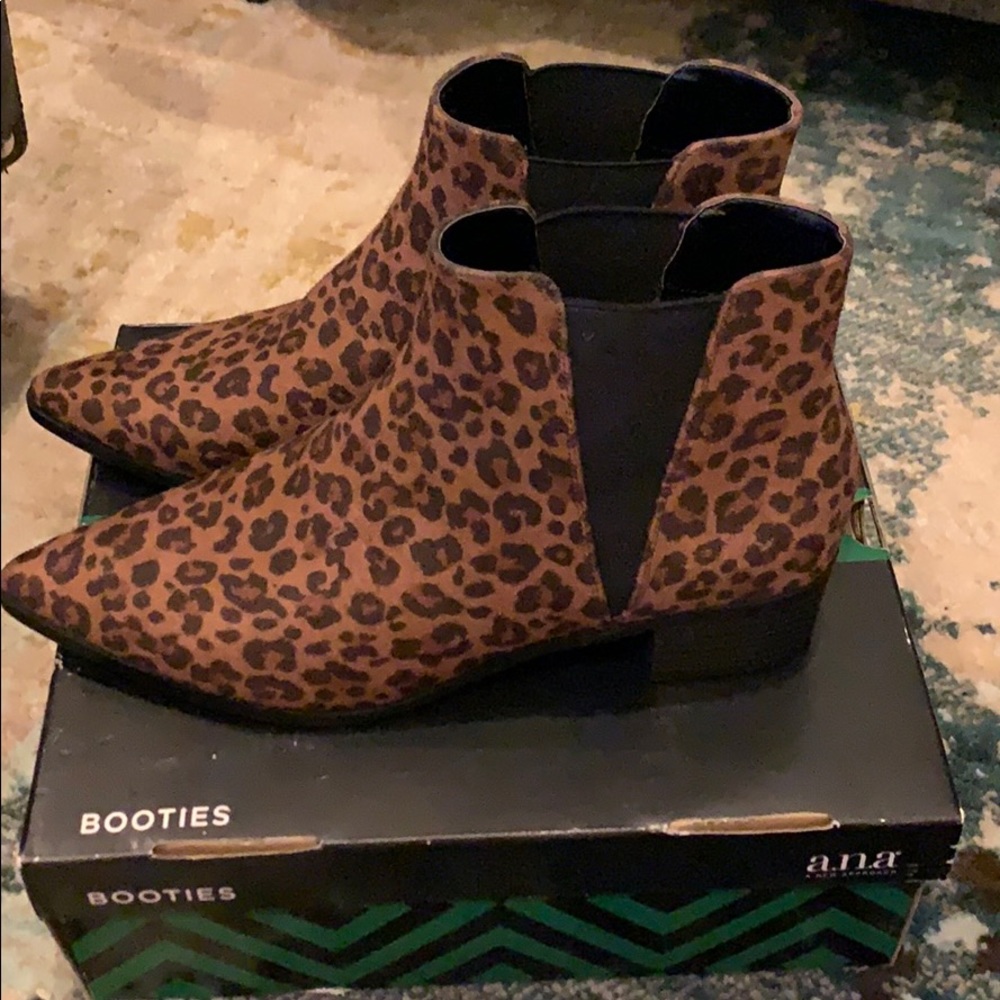 Leopard Booties